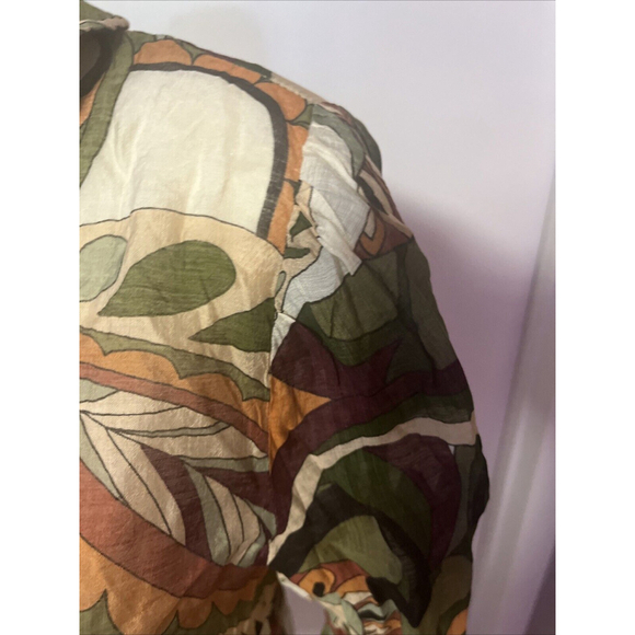 Sheer Dressy Button Up Blouse By Paparazzi NWT Embroidered details - Picture 10 of 12